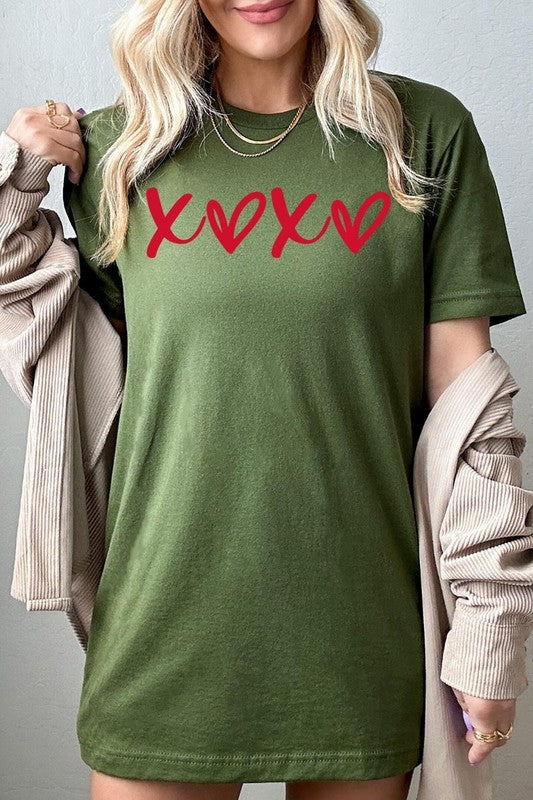 XOXO Graphic Tee